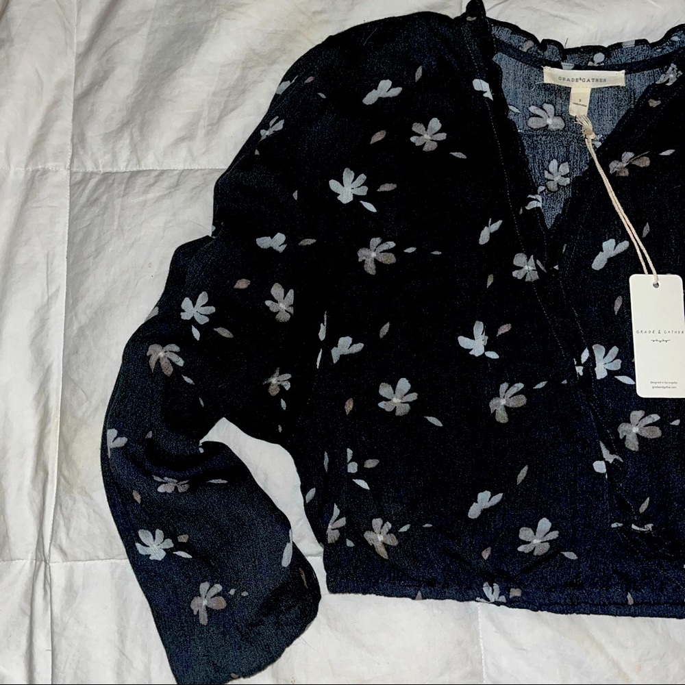 Floral Blouse - Dark Grey x White